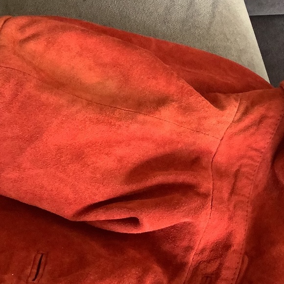 Never worn rust coloured suede jacket - Picture 7 of 10